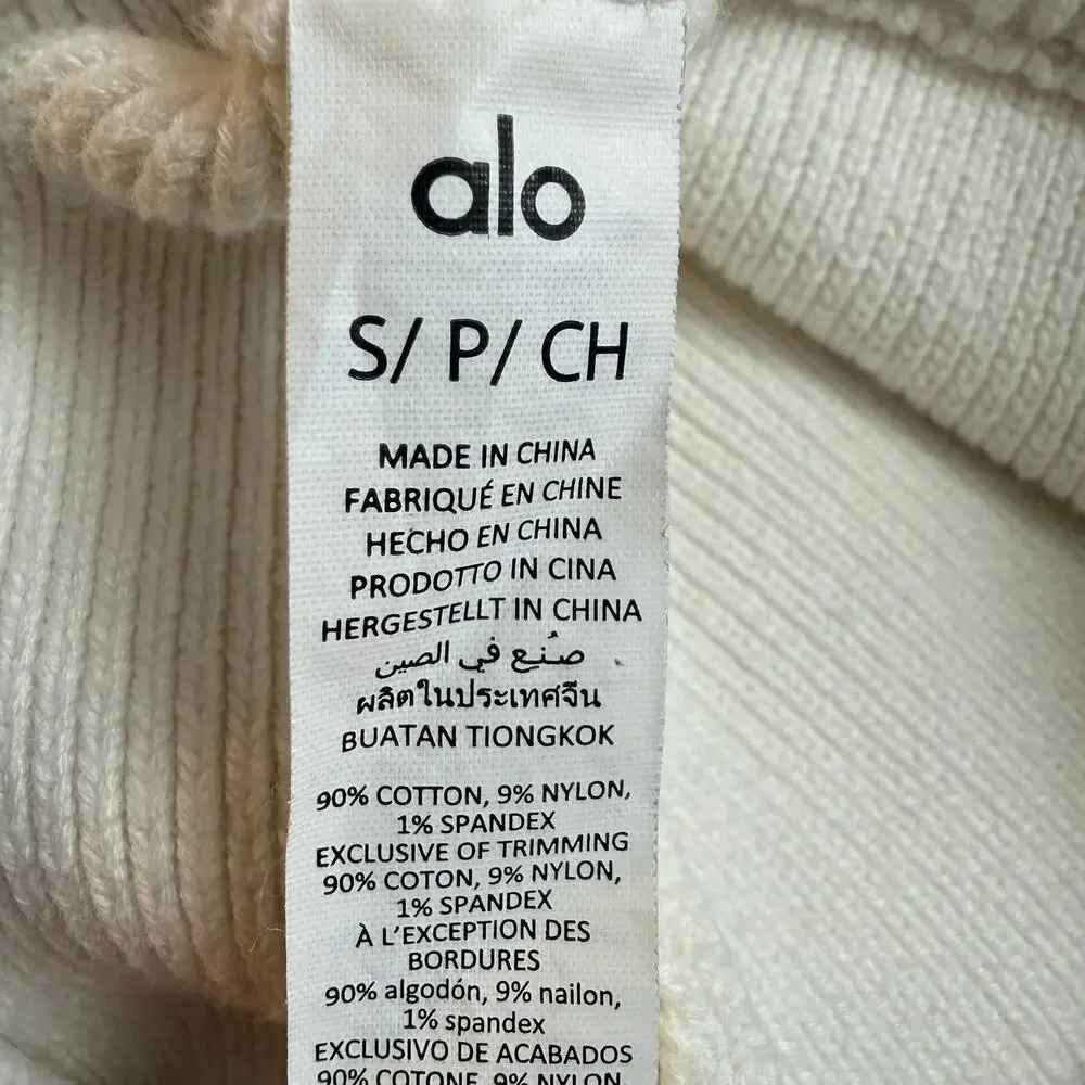 ALO Yoga beautiful alo